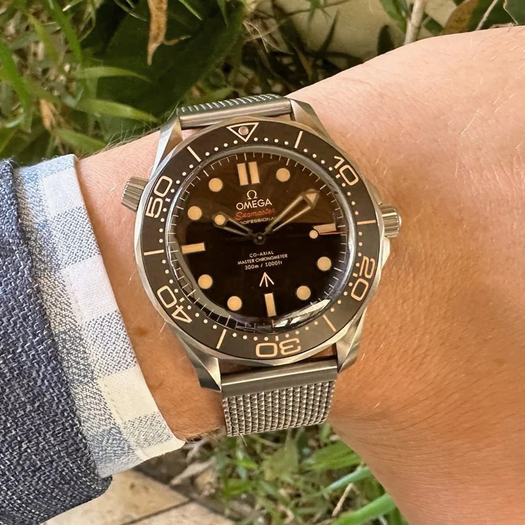 Omega Watch For Men - Seamaster Diver 300M, Titanium, Black Dial - Ref. 210.90.42.20.01.001
