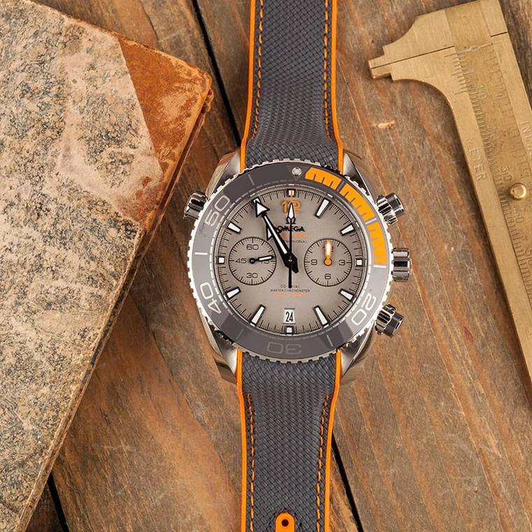 Omega Watch For Men - Seamaster Planet Ocean 600M Chronograph, Titanium, Black Dial - Ref. 215.92.46.51.99.001