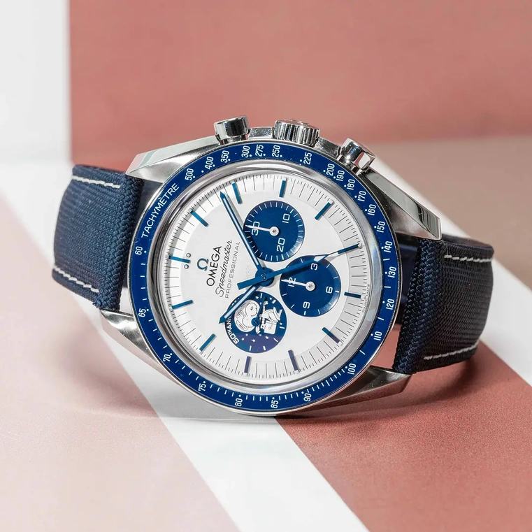 Omega Watch For Men - Speedmaster Silver Snoopy Award 50th Anniversary - Ref. 310.32.42.50.02.001