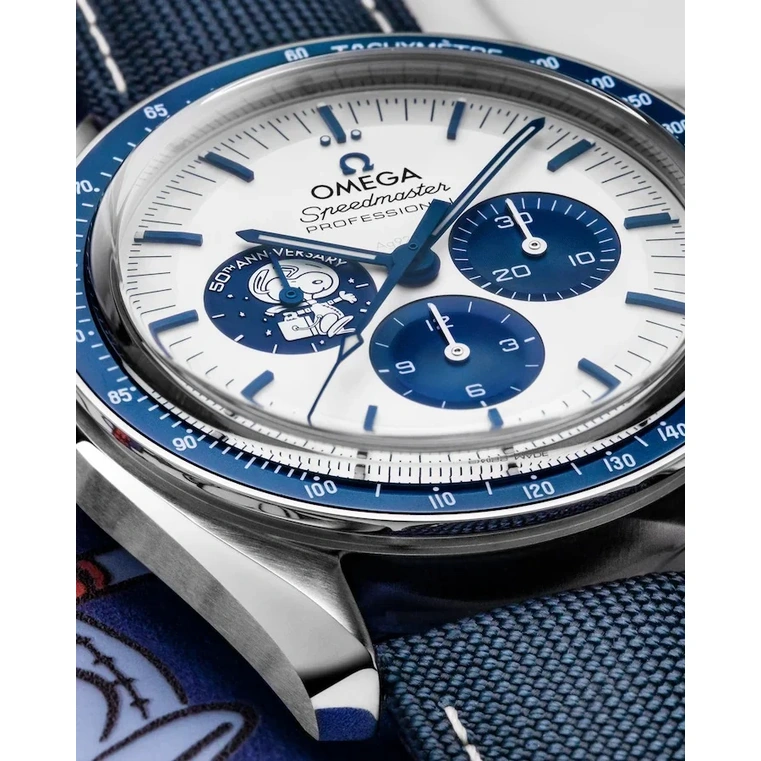 Omega Watch For Men - Speedmaster Silver Snoopy Award 50th Anniversary - Ref. 310.32.42.50.02.001