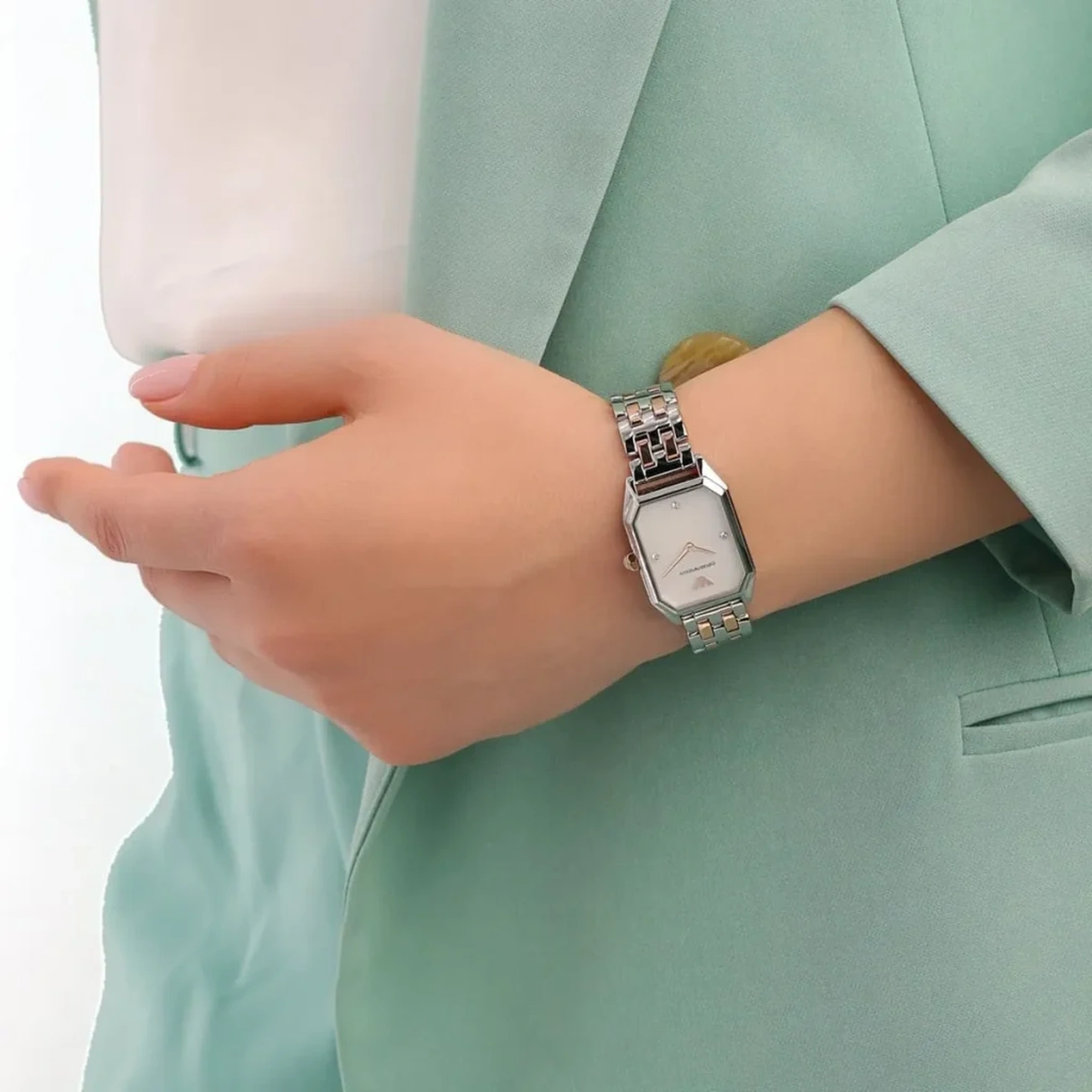 Emporio Armani Watch For Women - Ref. AR11146