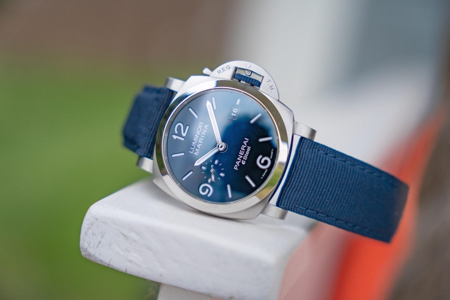 Panerai Watch For Men - Luminor Marina Blu Profondo, 44 mm, eSteel