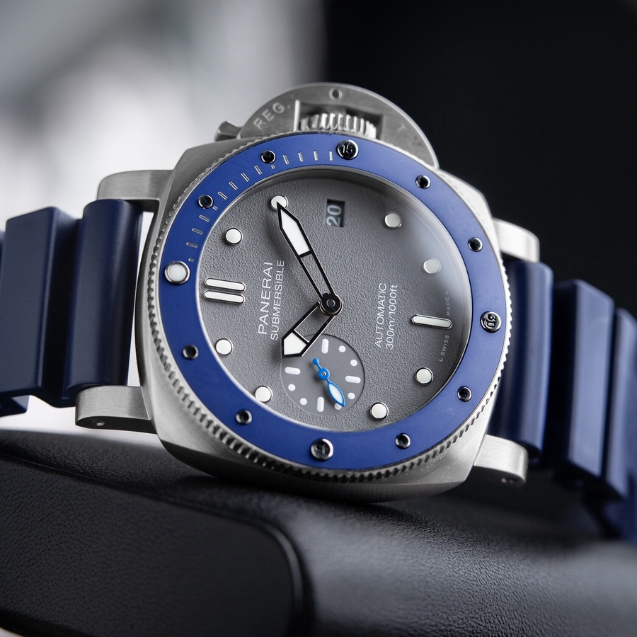Panerai Watch For Men - Luminor Submersible 42 Automatic Blue Ceramic