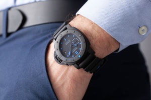 Panerai Watch For Men - Luminor Submersible 42 Automatic Carbotech