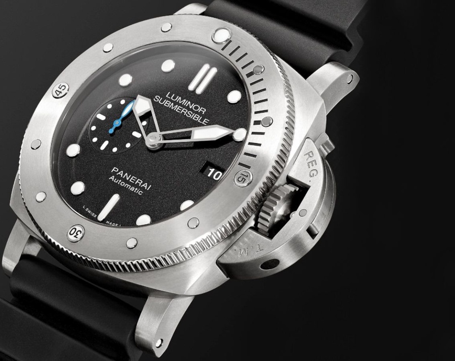 Panerai Watch For Men - Luminor Submersible, 47 mm, Titanium
