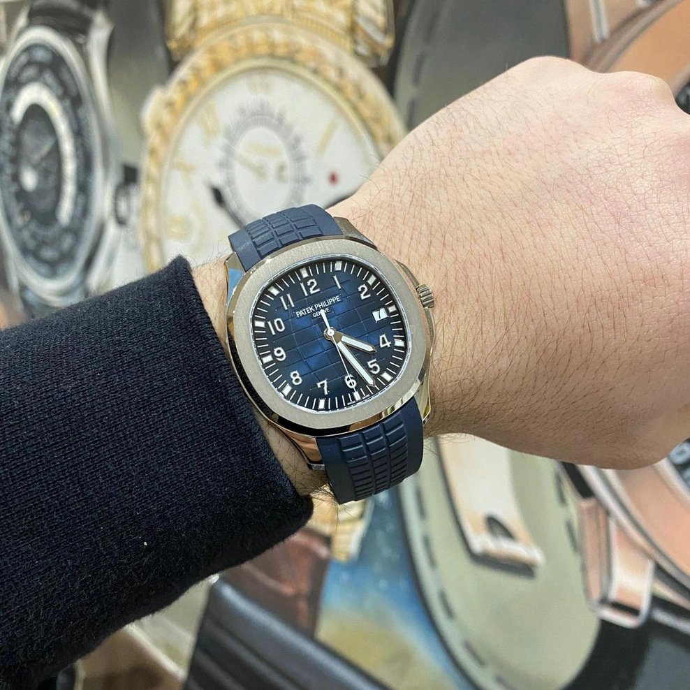 Patek Philippe Watch For Men - Aquanaut Jumbo (5168G-001)