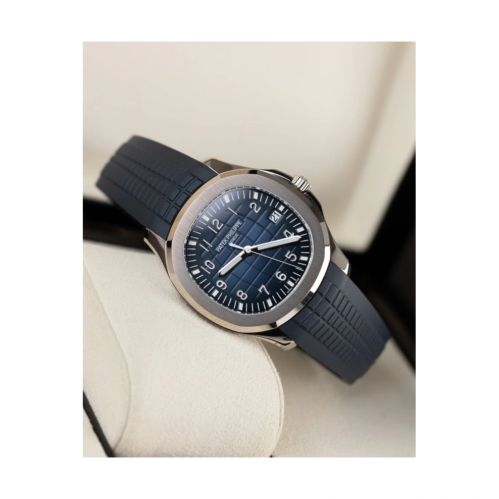 Patek Philippe Watch For Men - Aquanaut Jumbo (5168G-001)