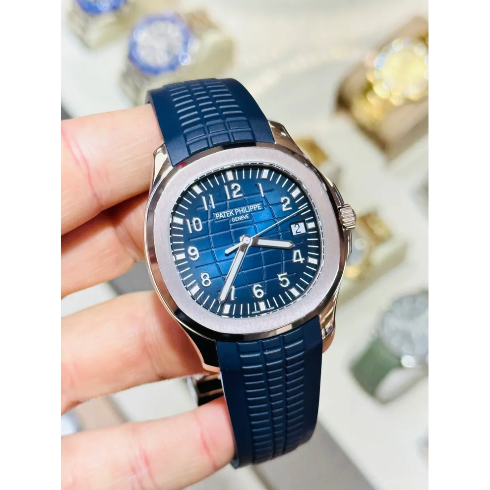 Patek Philippe Watch For Men - Aquanaut Jumbo (5168G-001)
