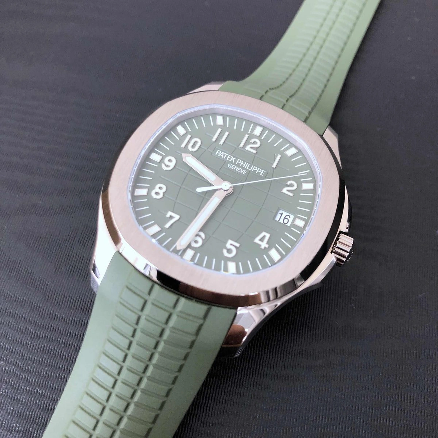 Patek Philippe Watch For Men - Aquanaut Jumbo (5168G-010)