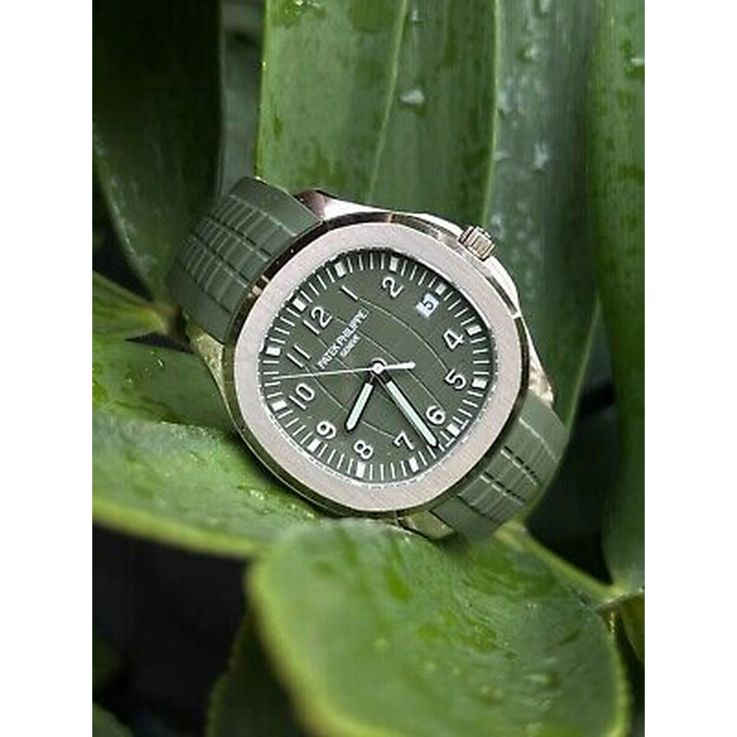 Patek Philippe Watch For Men - Aquanaut Jumbo (5168G-010)