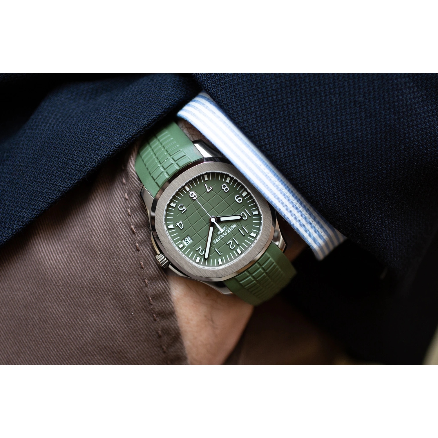 Patek Philippe Watch For Men - Aquanaut Jumbo (5168G-010)