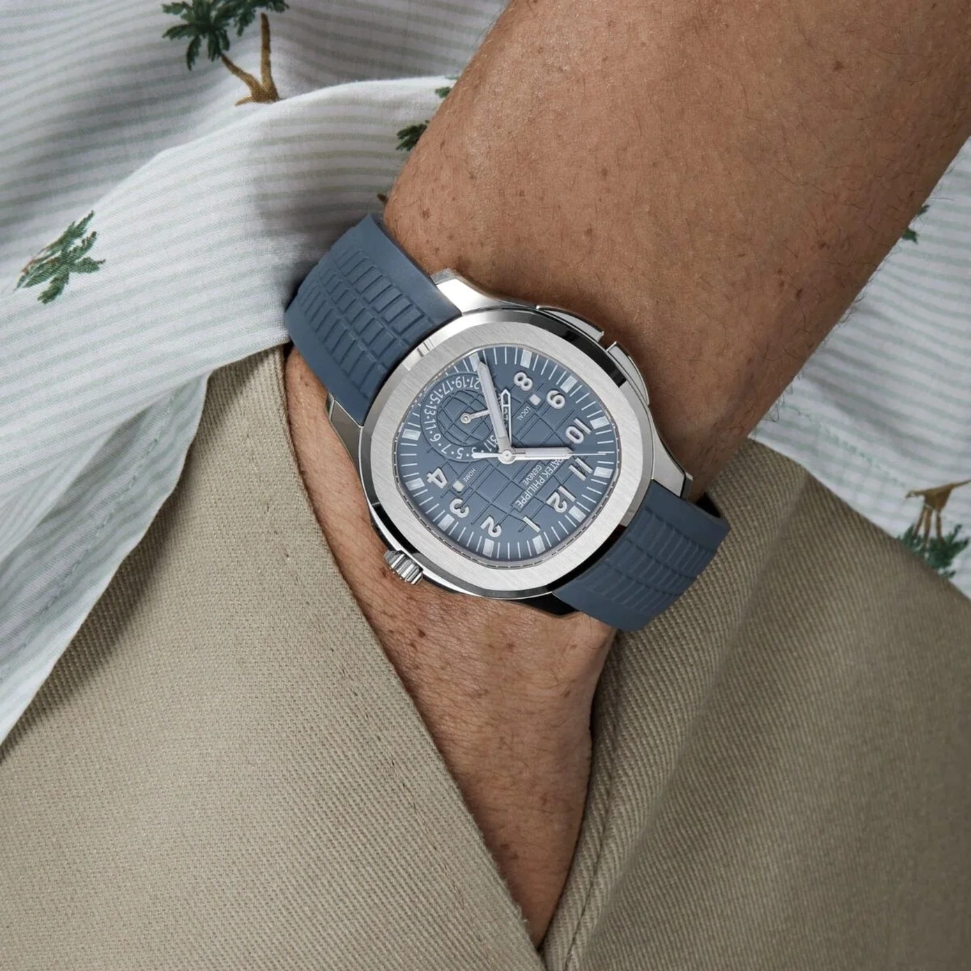  Patek Philippe Watch For Men - Aquanaut Travel Time (5164G-001)