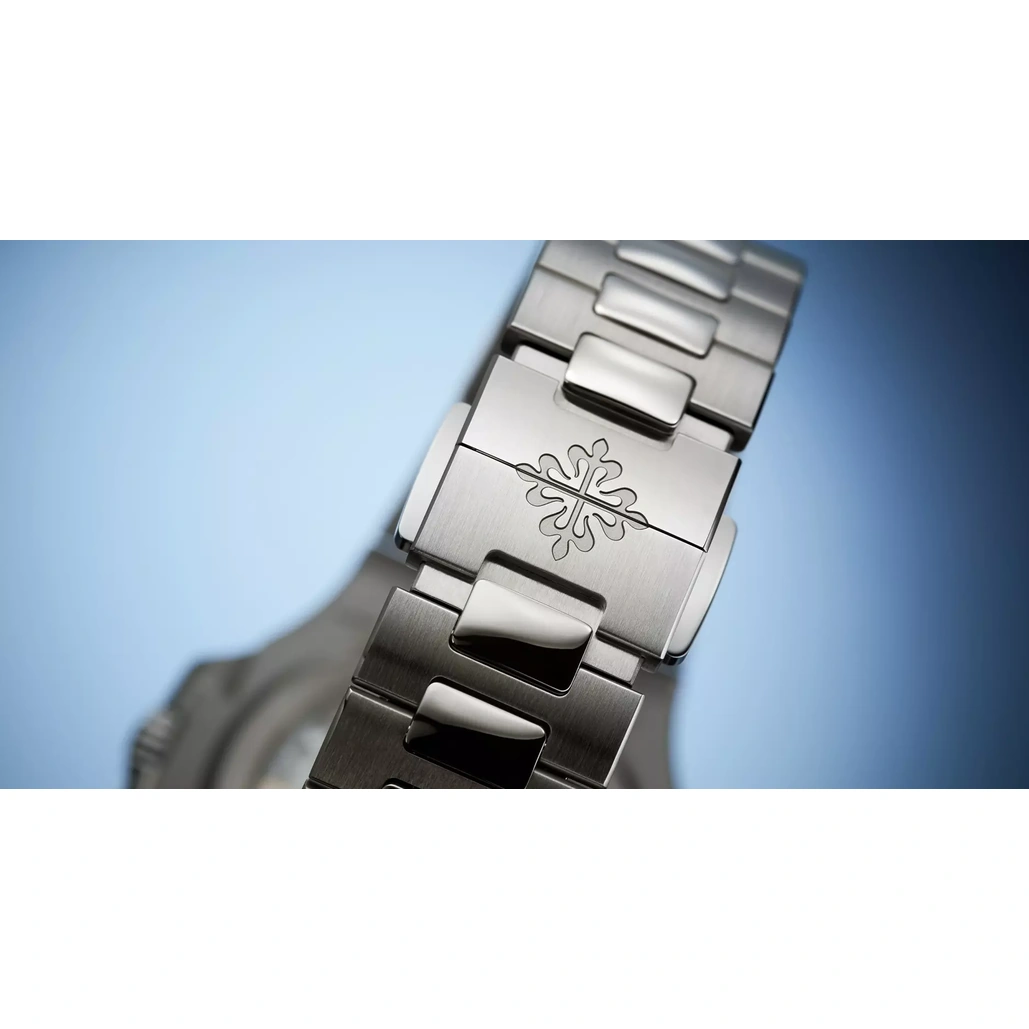 Patek Philippe Watch For Men - Nautilus (3711-1G-001)