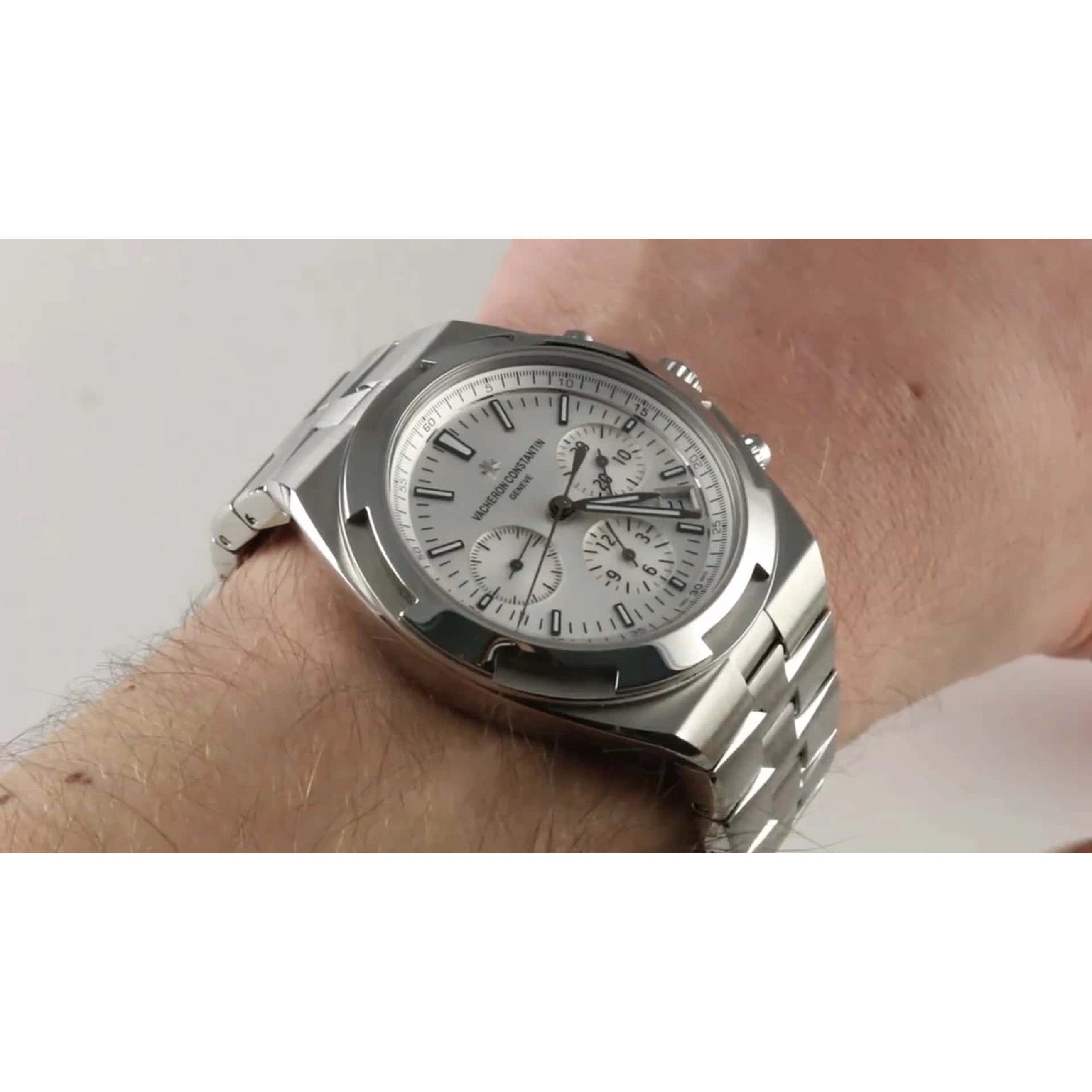 Vacheron Constantin Watch For Men - Overseas Chronograph - Ref. 5500V.110A-B075