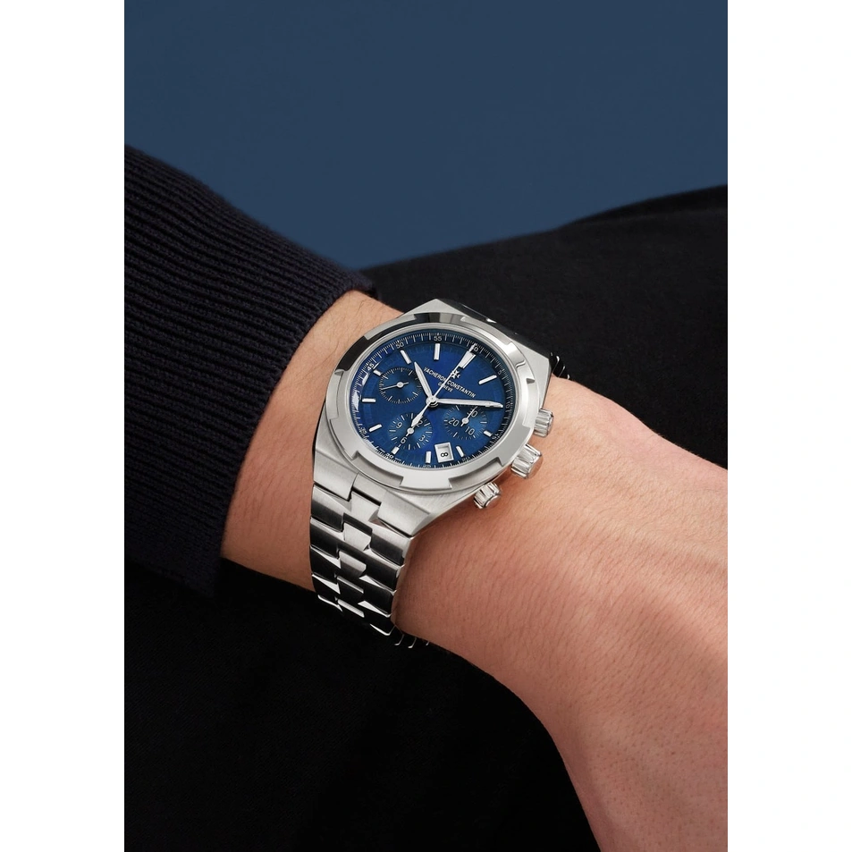 Vacheron Constantin Watch For Men - Overseas Chronograph - Ref. 5520V.210A-B148