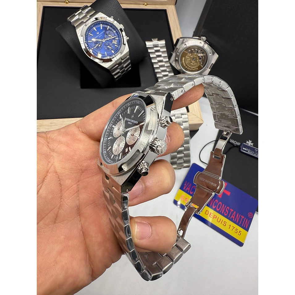 Vacheron Constantin Watch For Men - Overseas Chronograph - Ref. 5520V.210A-B481