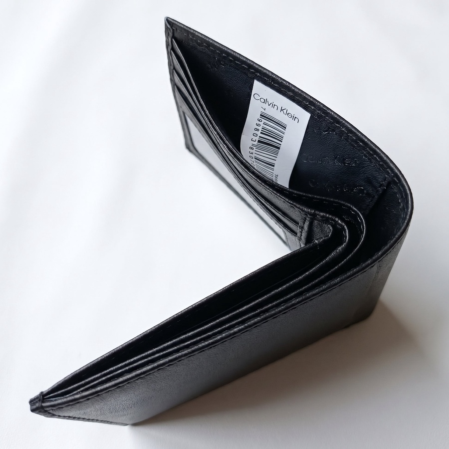 Calvin Klein Men's Wallet - Monogram And Smooth Leather Bifold Wallet Black
