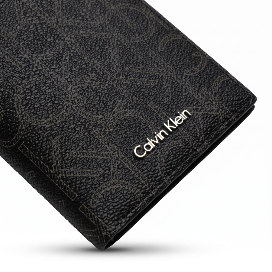 Calvin Klein Men's Wallet - Smooth Leather Bifold Round Silver Logo Wallet