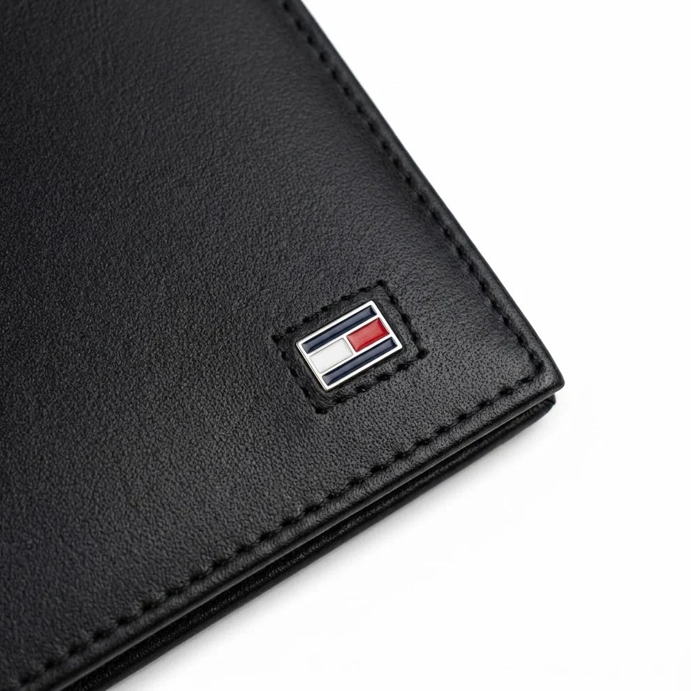 Tommy Hilfiger Men's Wallet - Saffiano Textured Leather Bifold Wallet Black