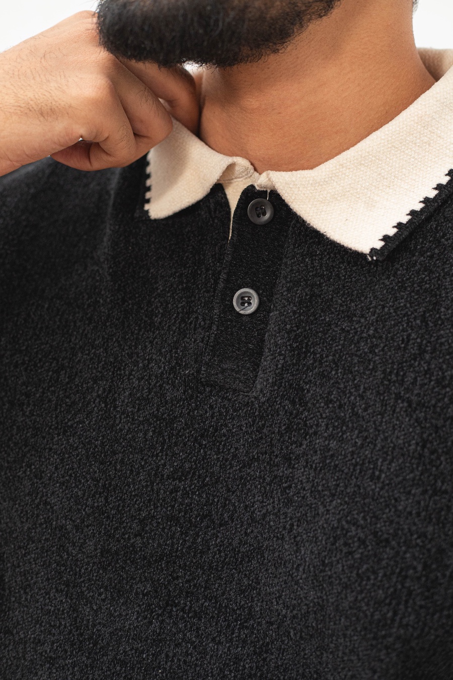 بلوفر تريكو بياقة أسود — Black Knit Polo Sweater