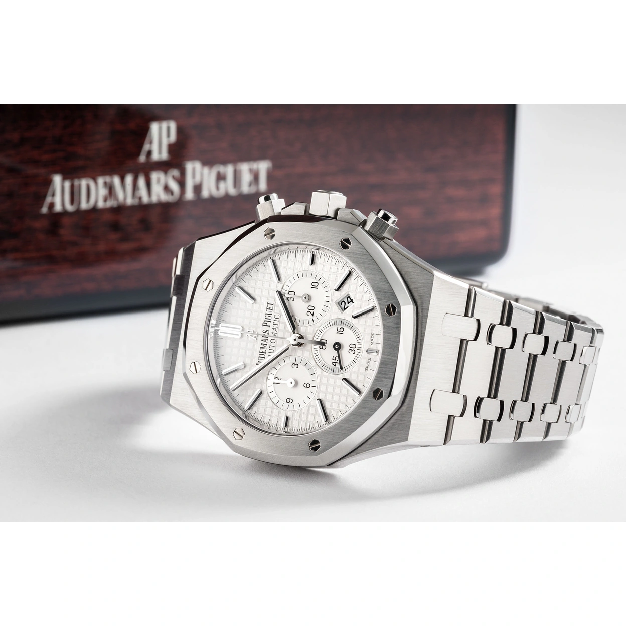 Audemars Piguet Watch For Men - Royal Oak Selfwinding Chronograph, Steel, White Dial