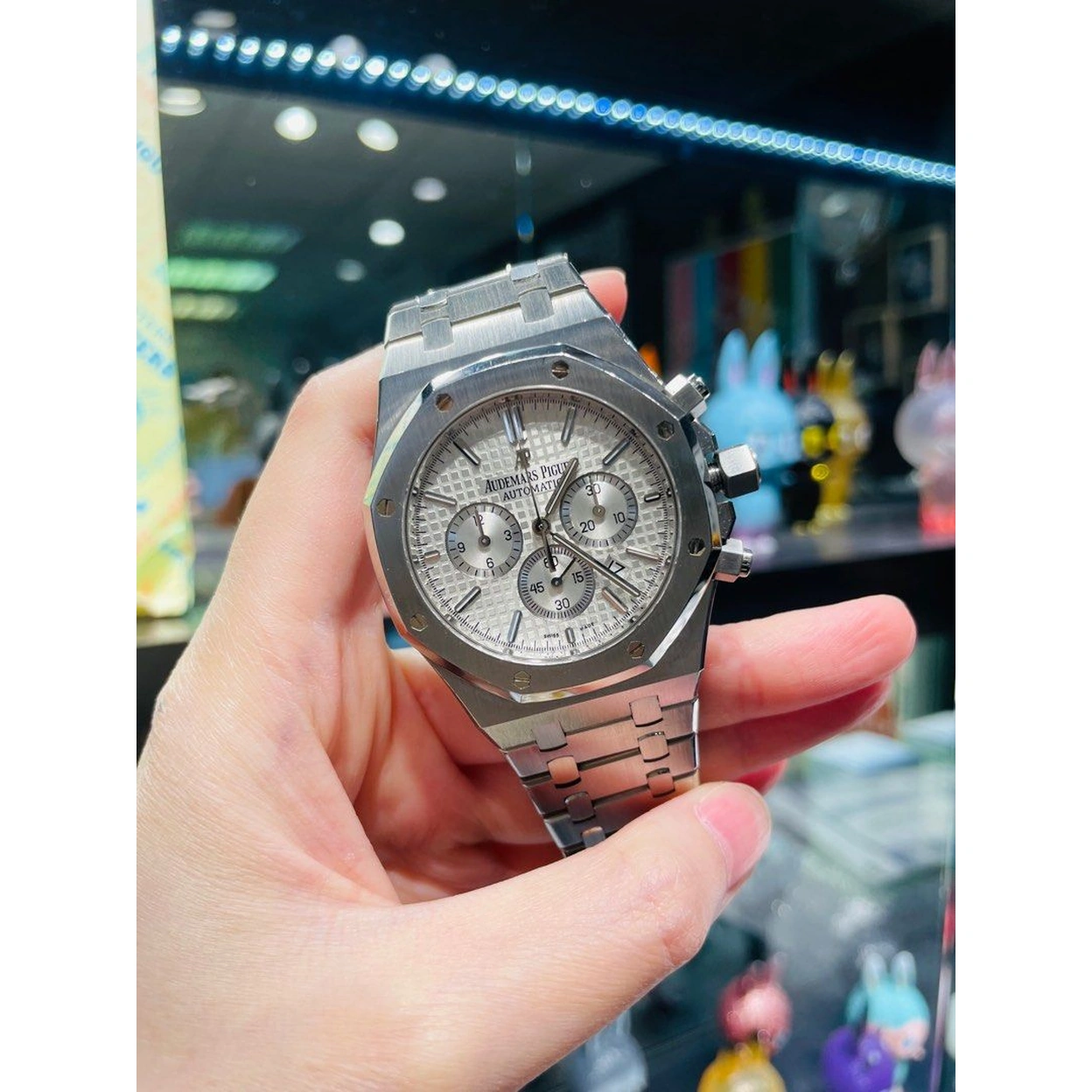 Audemars Piguet Watch For Men - Royal Oak Selfwinding Chronograph, Steel, White Dial