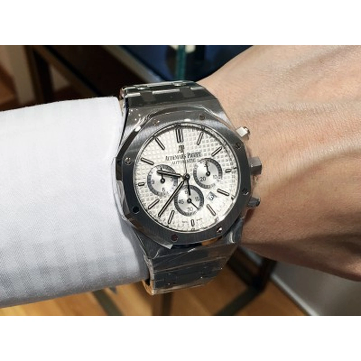 Audemars Piguet Watch For Men - Royal Oak Selfwinding Chronograph, Steel, White Dial