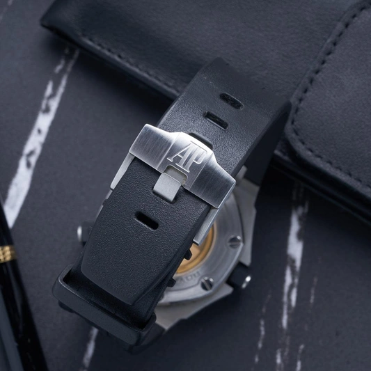 Audemars Piguet Watch For Men - Royal Oak Offshore Diver, 42 mm, Black Dial