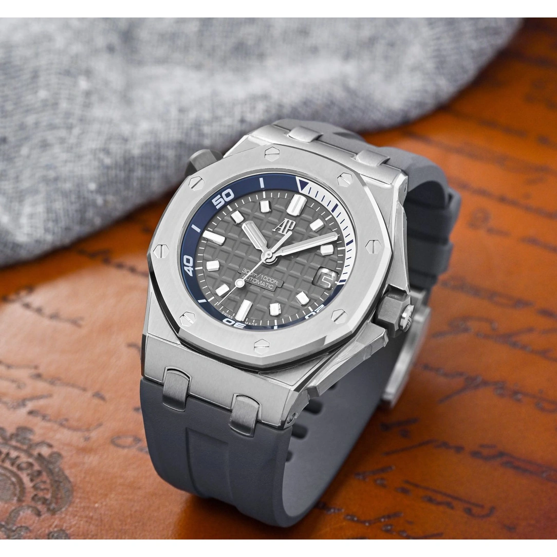 Audemars Piguet Watch For Men - Royal Oak Offshore Diver, 42 mm, Grey Dial