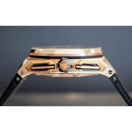 Audemars Piguet Watch For Men - Royal Oak Offshore Selfwinding Chronograph, 43 mm, Rose Gold