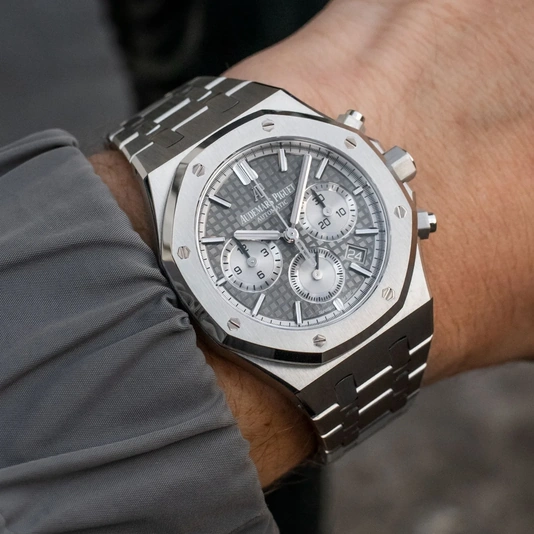 Audemars Piguet Watch For Men - Royal Oak Selfwinding Chronograph, 38 mm, Steel, Grey Dial