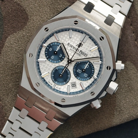 Audemars Piguet Watch For Men - Royal Oak Selfwinding Chronograph, 38 mm, Steel, Silver Dial