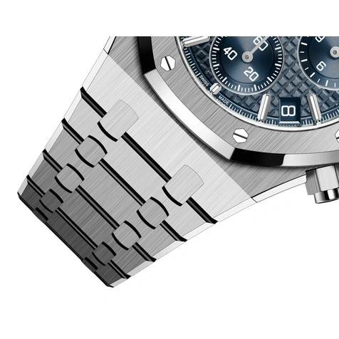 Audemars Piguet Watch For Men - Royal Oak Selfwinding Chronograph, Steel, “Bleu Nuit, Nuage 50” Dial
