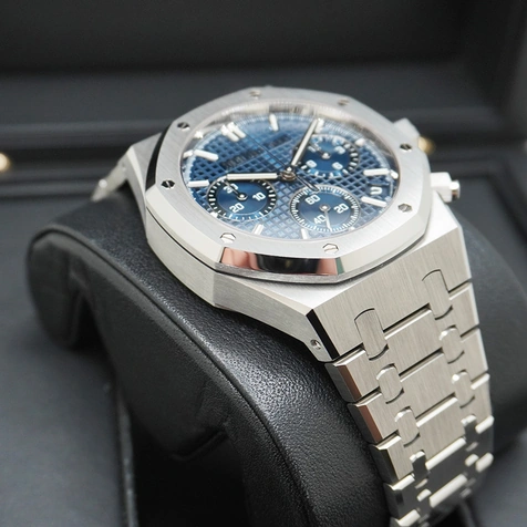 Audemars Piguet Watch For Men - Royal Oak Selfwinding Chronograph, Steel, “Bleu Nuit, Nuage 50” Dial