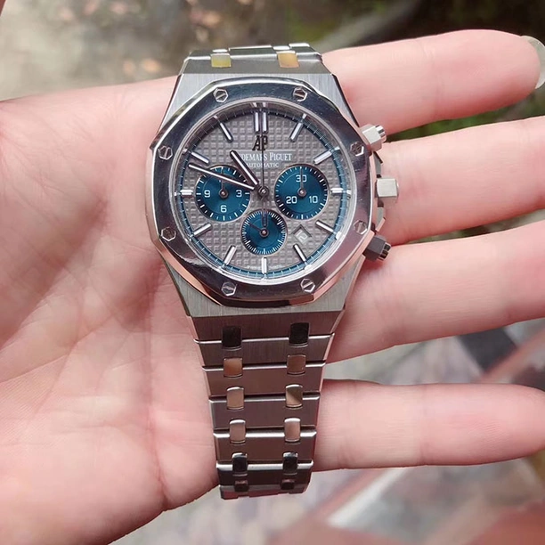 Audemars Piguet Watch For Men - Royal Oak Selfwinding Chronograph, Titanium-Platinum, Black Dial