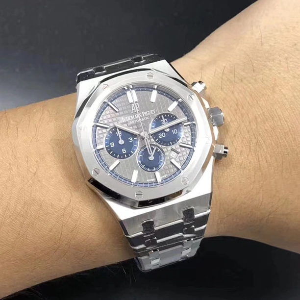 Audemars Piguet Watch For Men - Royal Oak Selfwinding Chronograph, Titanium-Platinum, Black Dial