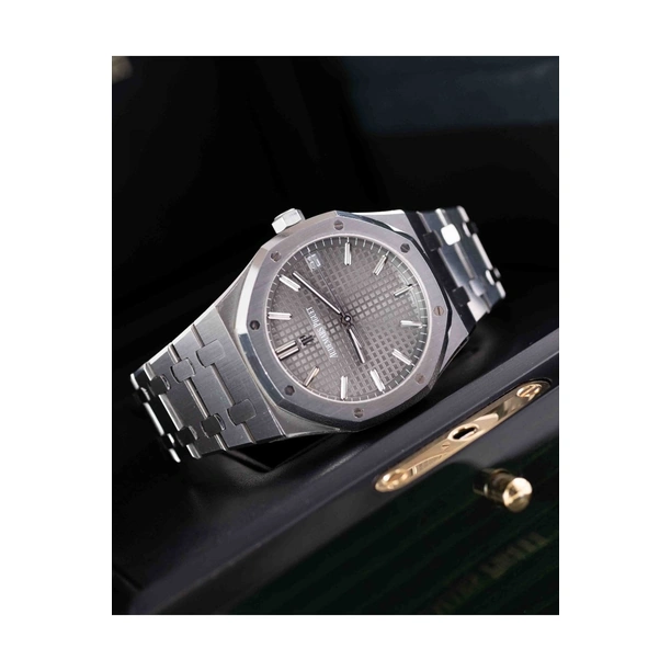 Audemars Piguet Watch For Men - Royal Oak Selfwinding, 41 mm, Black Dial