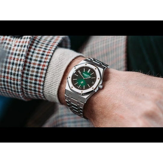 Audemars Piguet Watch For Men - Royal Oak “Jumbo” Extra-Thin “50th Anniversary”, Platinum, Smoked Green Dial