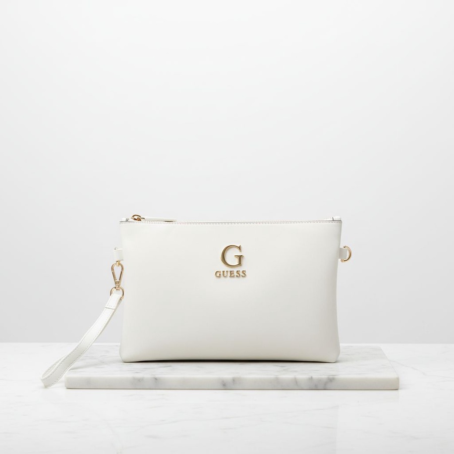شنطة كلاتش كروس حريمي ماركة Guess Clutch  بشعار معدني أنيق