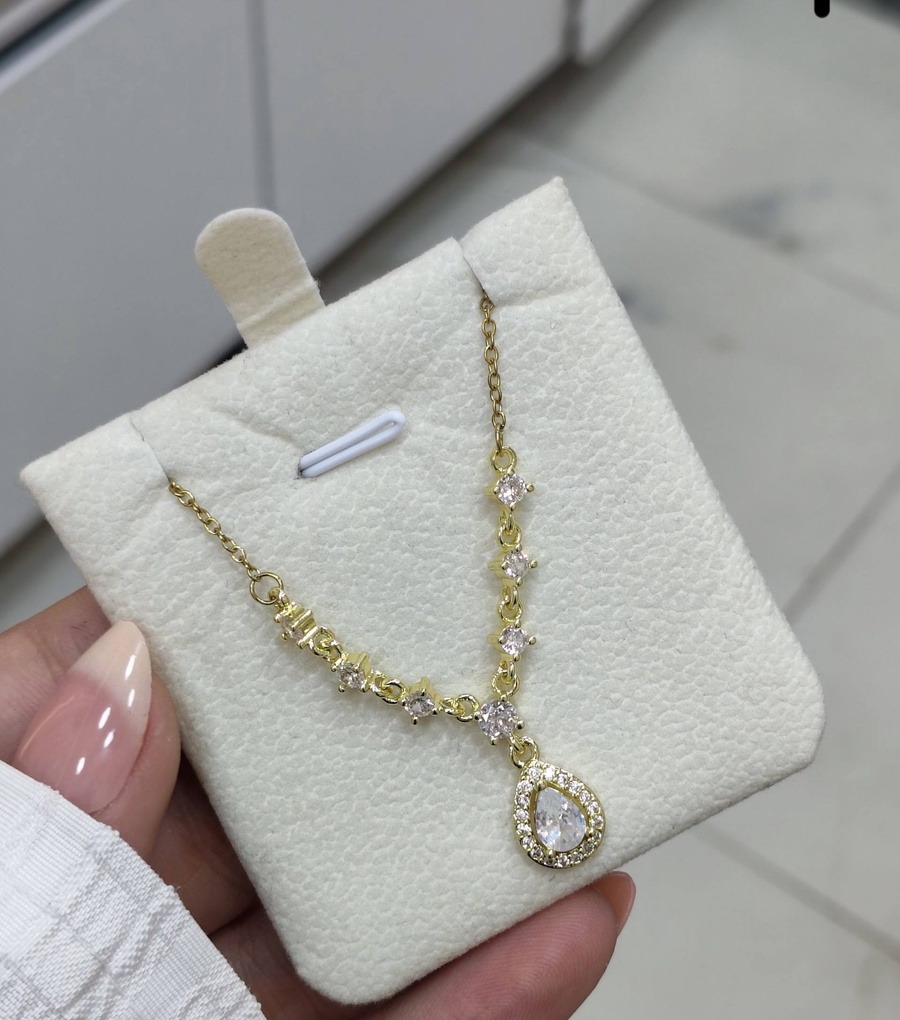  Golden Teardrop Crystal Necklace