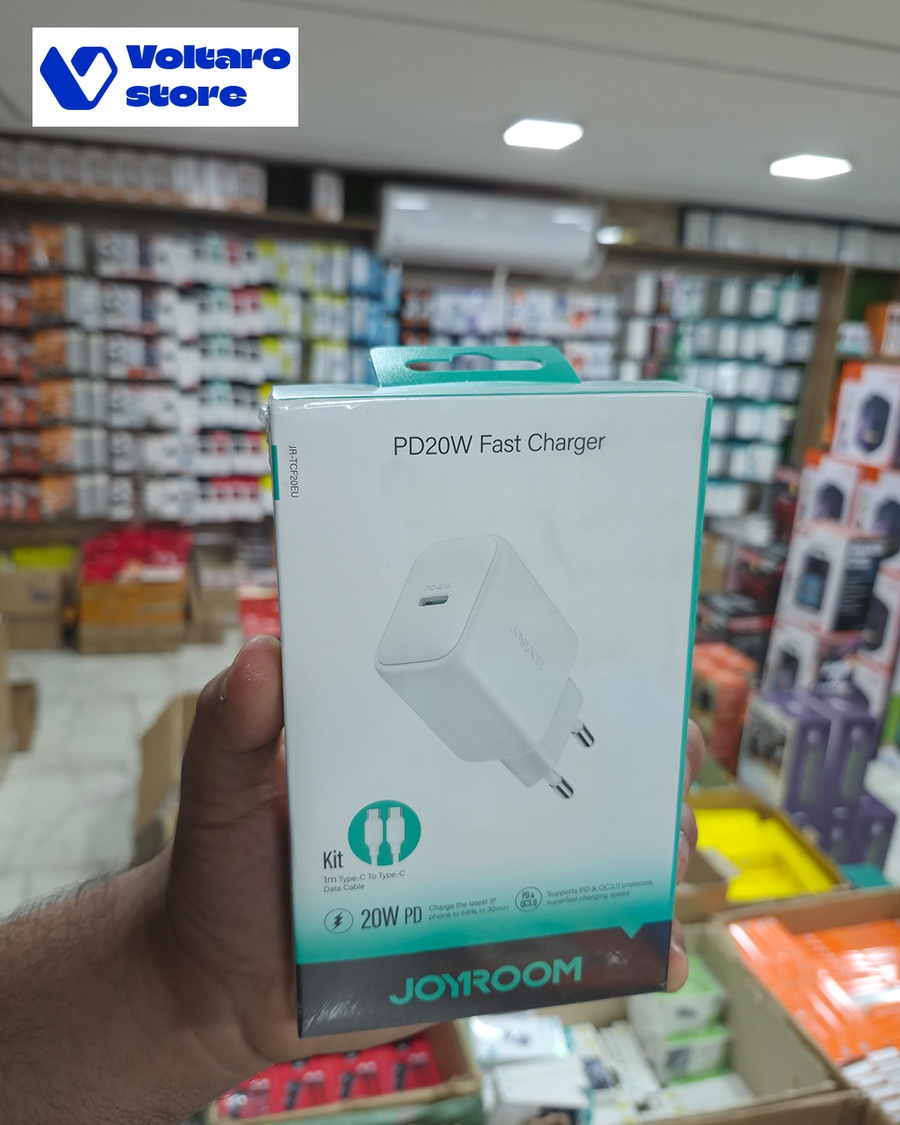 Joyroom PD20W fast charger