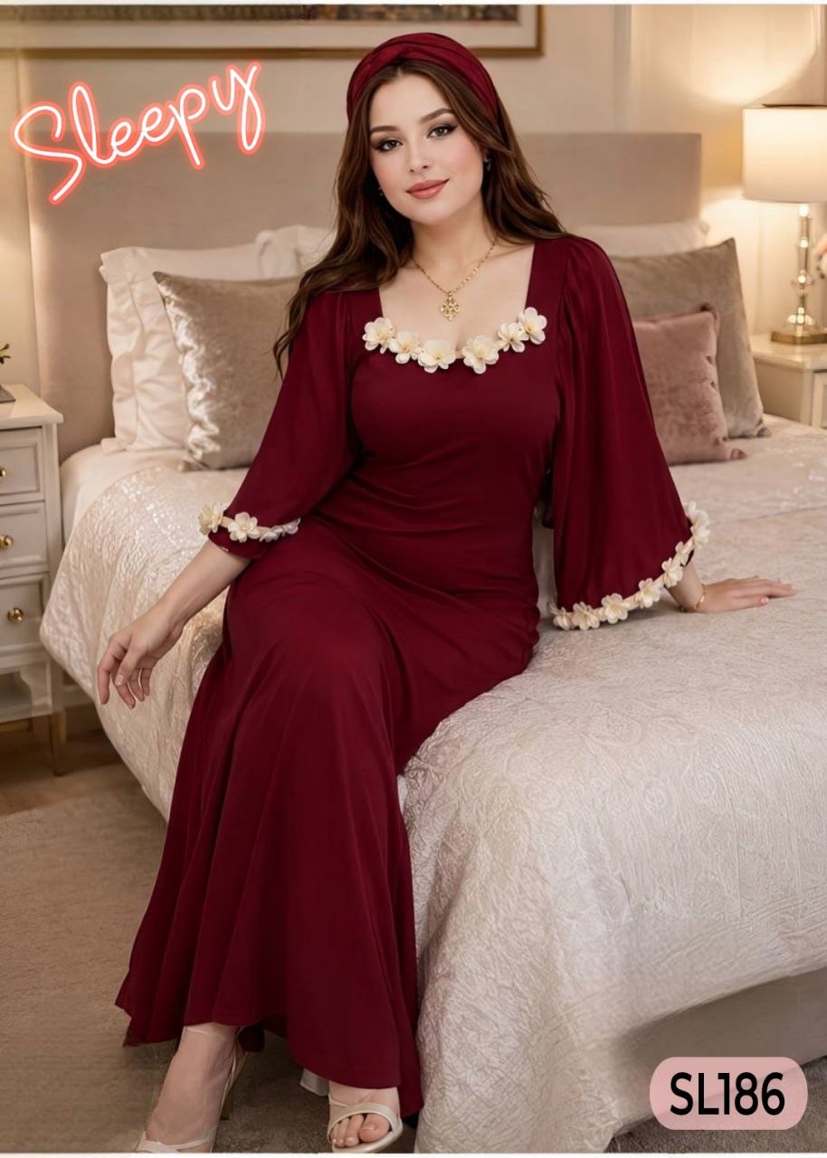 Royal Blossom Nightgown 186