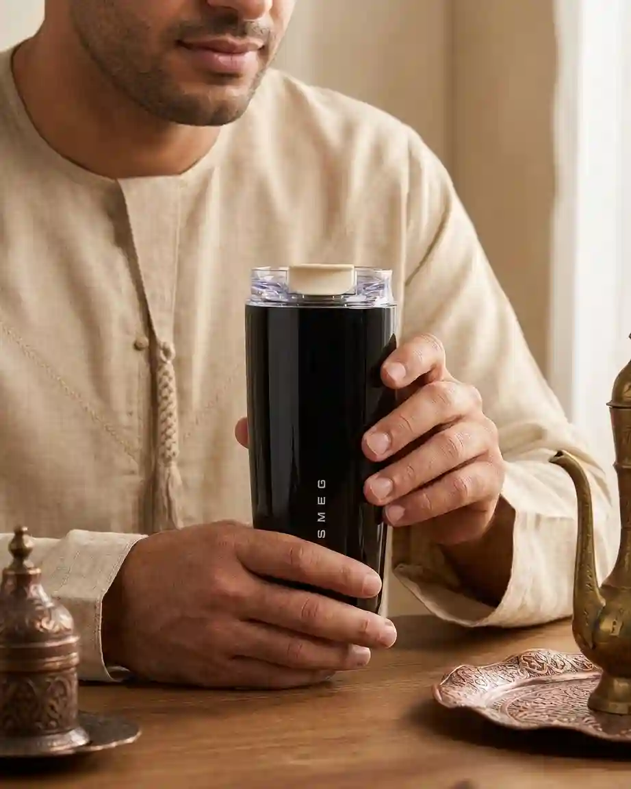مج قهوة حراري SMEG سعة 320 مل - أسود