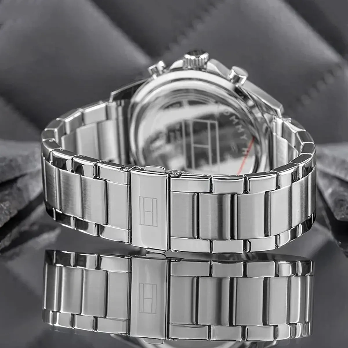 Tommy Hilfiger Watch For Men 1710656 (1710656)