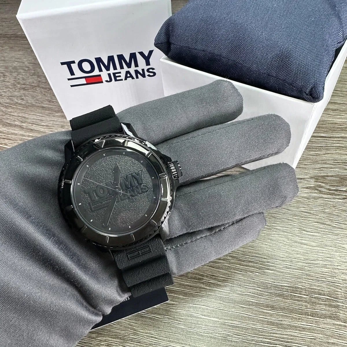Tommy Hilfiger Tokyo Watch For Men 1792001