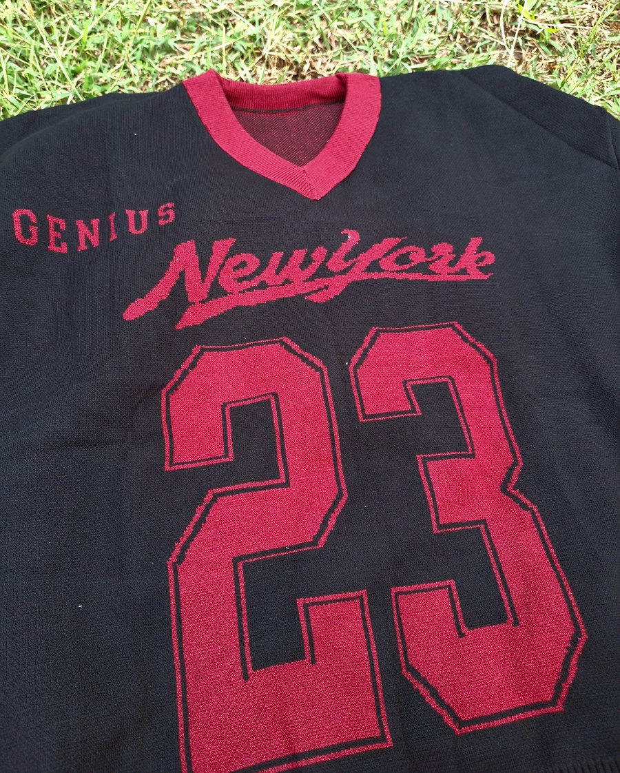 The New York 23 Knit Pullover