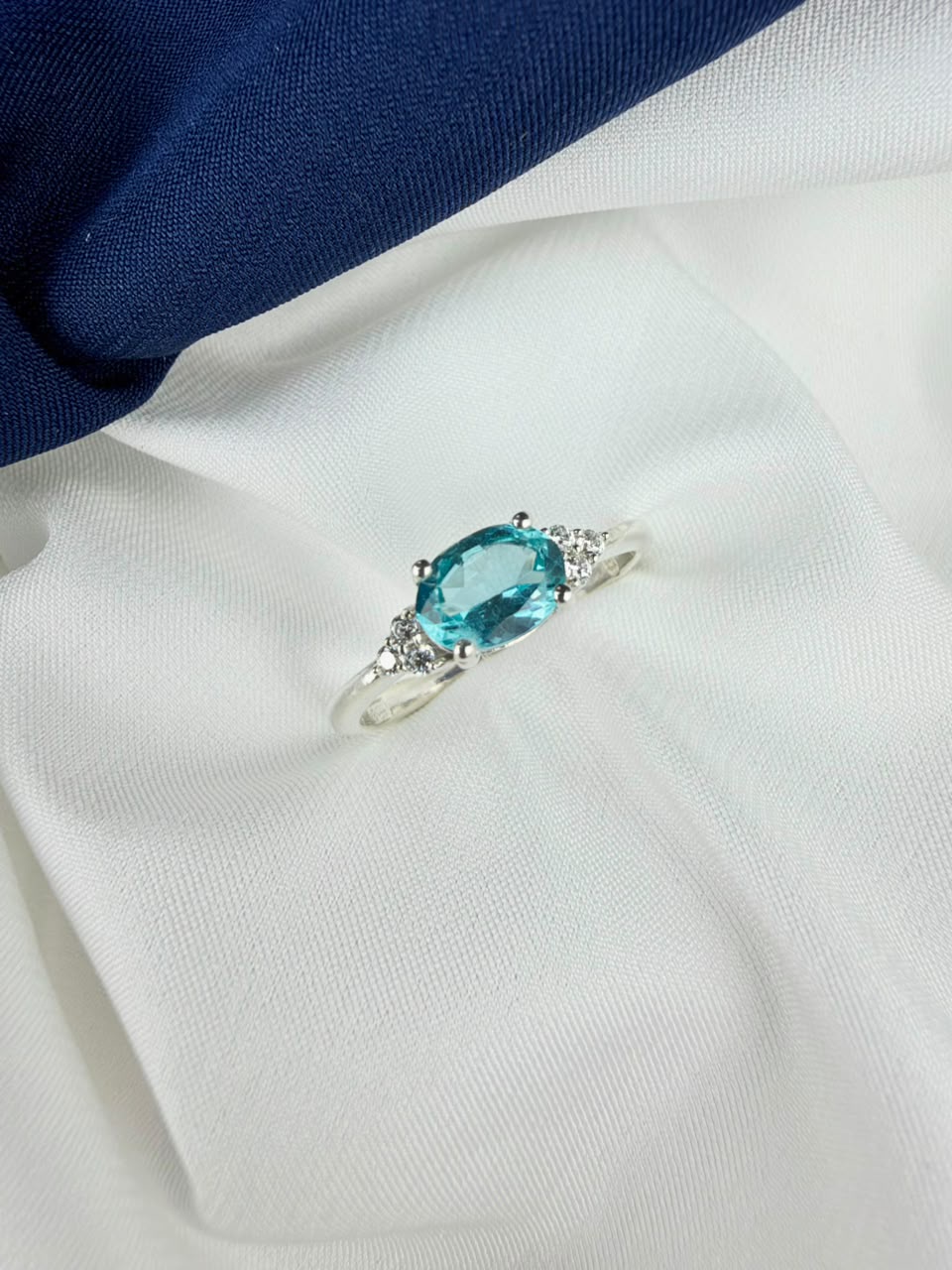 Apatite 925 Silver Ring - IGI certified 