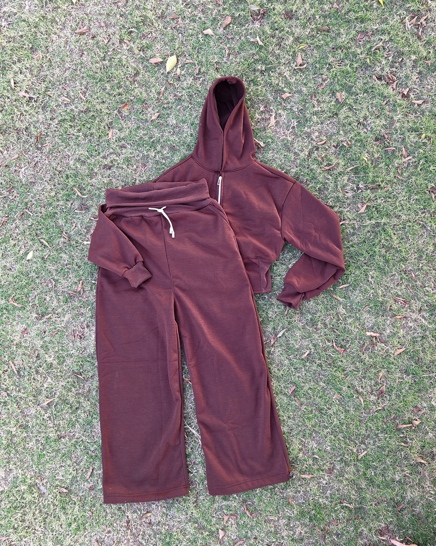 Urban Luxe Fleece-Lined Zip Hoodie & Adjustable Jogger Suit