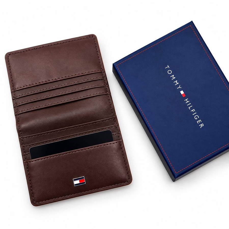  Tommy Hilfiger Men Leather Wallet