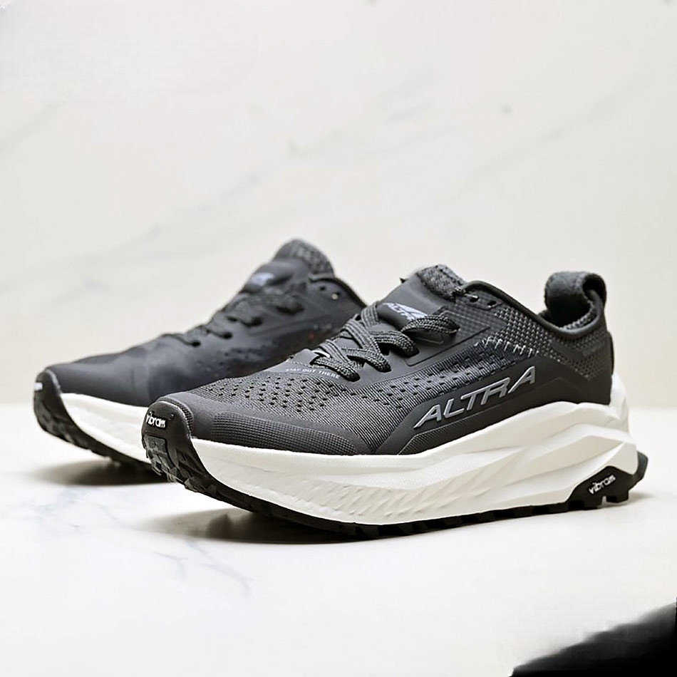 ALTRA Olympus 6 Black/White